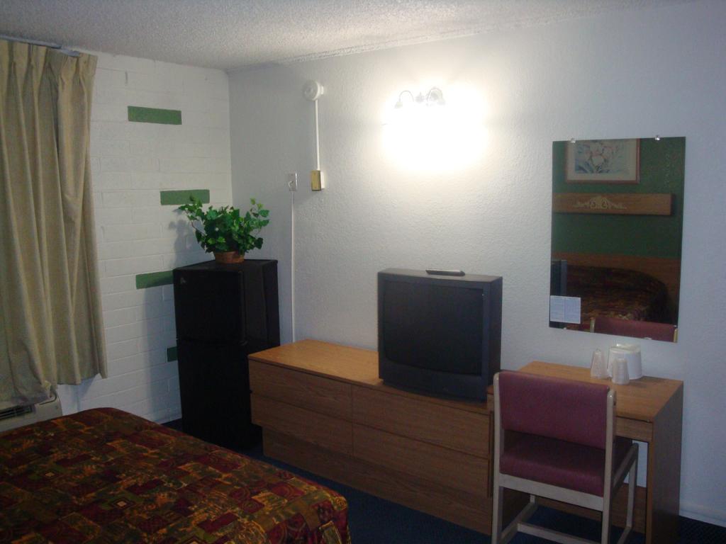 Travelers Inn Lake Havasu Lake Havasu City Chambre photo