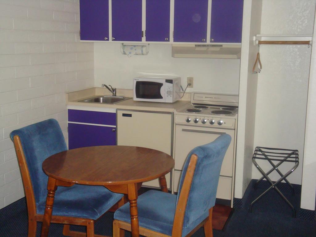 Travelers Inn Lake Havasu Lake Havasu City Chambre photo