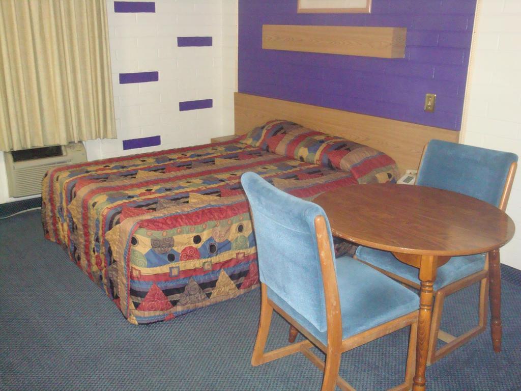 Travelers Inn Lake Havasu Lake Havasu City Chambre photo